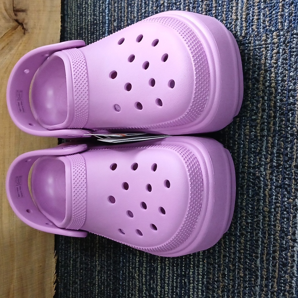 Nwt Crocs Stomp Clog Purple Womens 8 - Picture 2 of 6